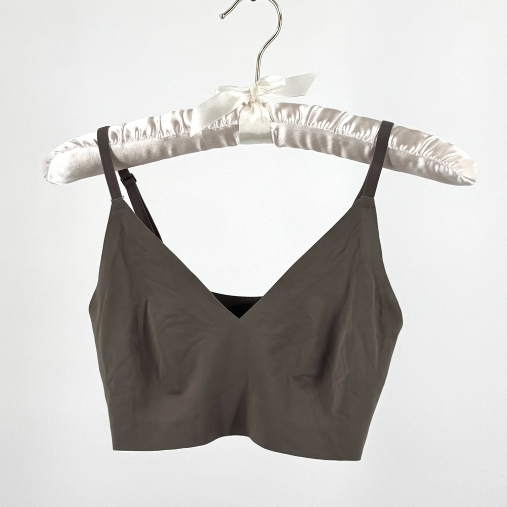 True & Co V-Neck Bralette Size S